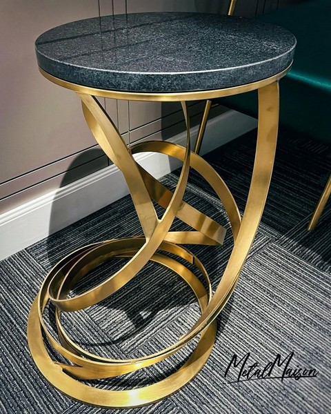 Shirin #103 2022 interior view 1